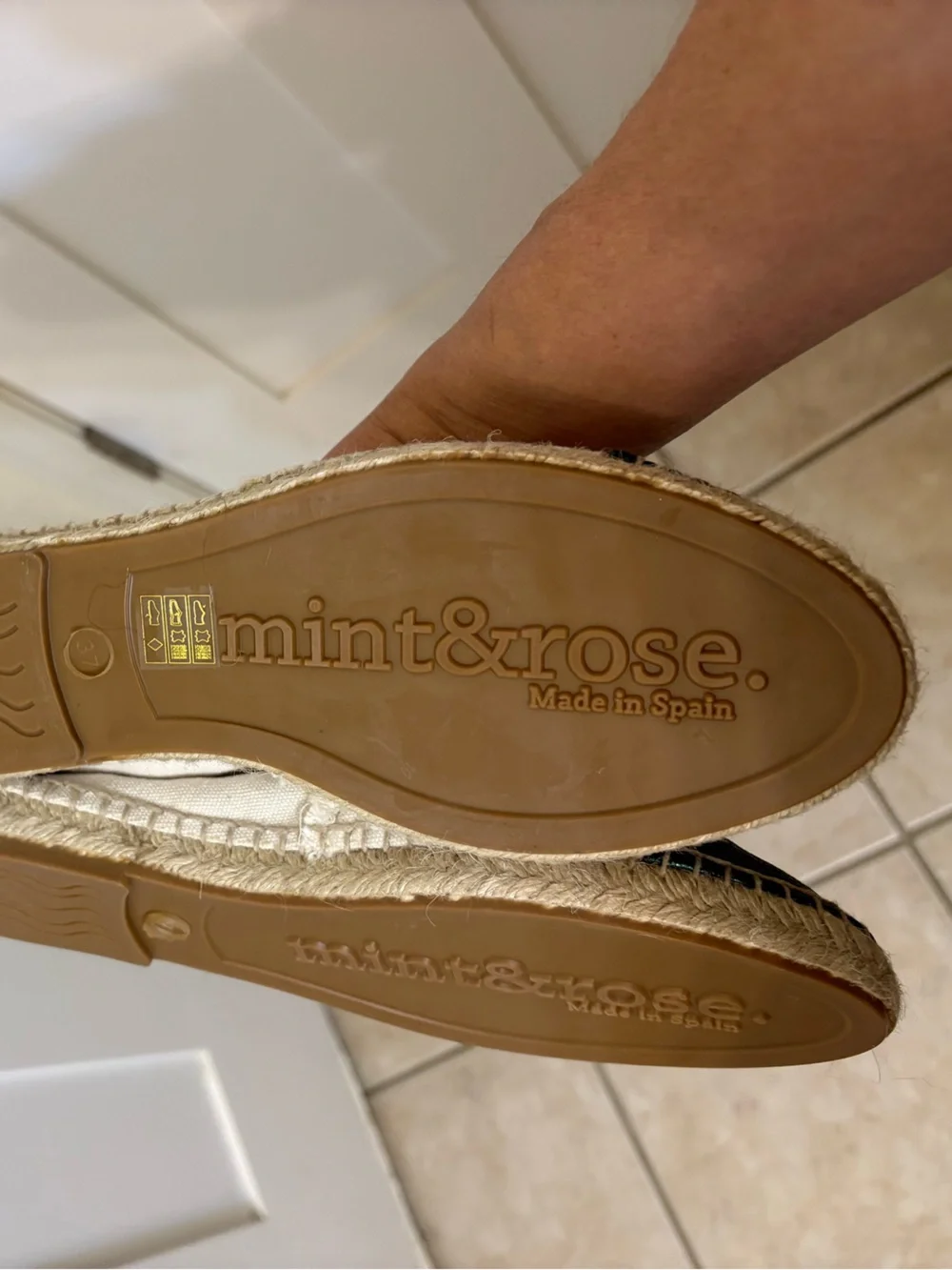 Mint & Rose Amalfi Creeper Espadrilles in Cream and cap toe metallic Green shoes
